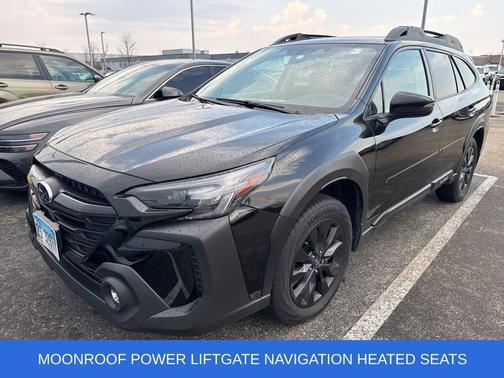 Crystal Black Silica 2023 Subaru Outback Onyx Edition