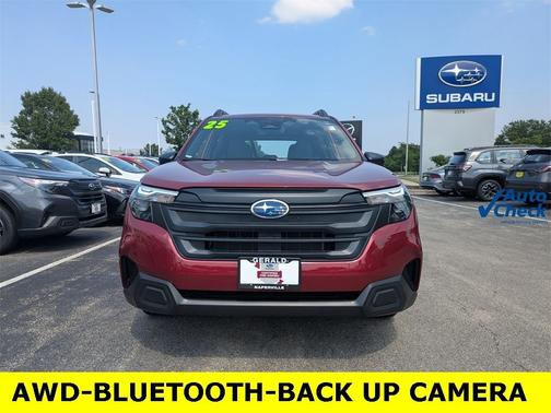 2025 Subaru Forester Base