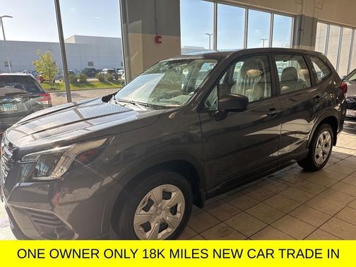 Magnetite Gray Metallic 2024 Subaru Forester Base