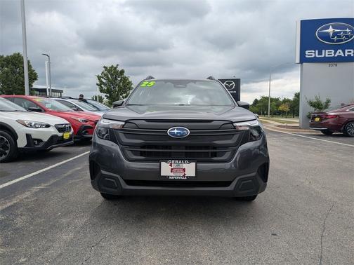 2025 Subaru Forester Base