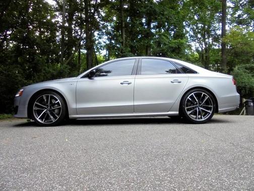 2017 Audi S8 4.0T Plus