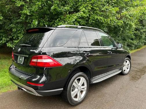 Black 2014 Mercedes-Benz M-Class 4MATIC