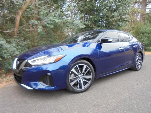 2022 Nissan Maxima SV Xtronic CVT