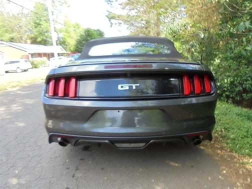 2017 Ford Mustang GT Premium