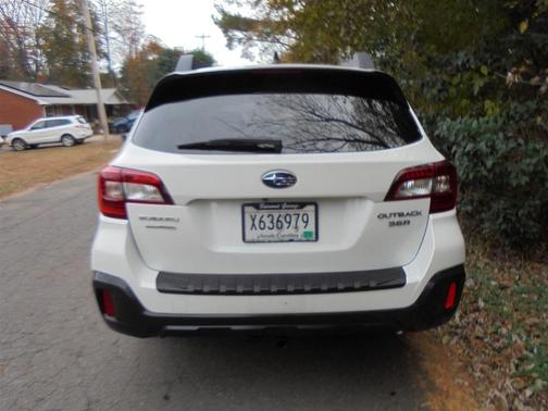 2018 Subaru Outback 3.6R Limited