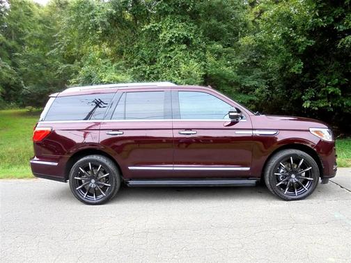 2018 Lincoln Navigator Premiere