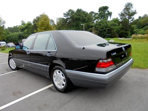 1995 Mercedes-Benz S-Class S420V 4D Sedan