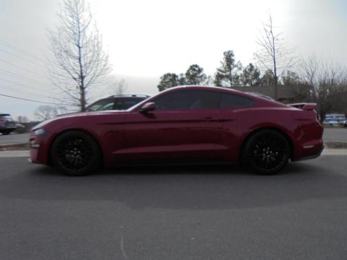 2021 Ford Mustang GT