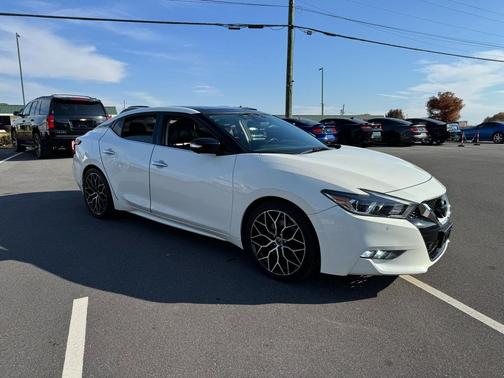 2017 Nissan Maxima 3.5 Platinum