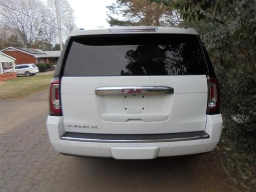 2016 GMC Yukon XL Denali
