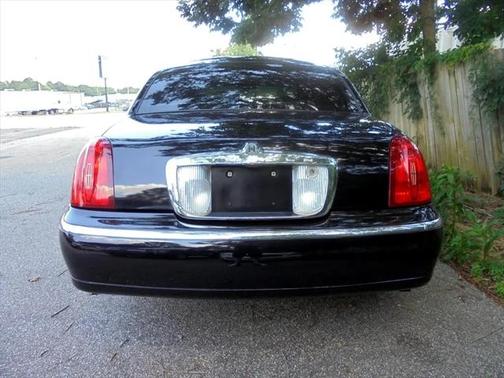 2001 Lincoln Town Car Cartier L