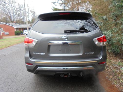 2016 Nissan Pathfinder Platinum