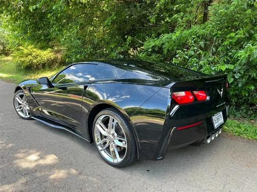 Black 2016 Chevrolet Corvette Stingray Z51