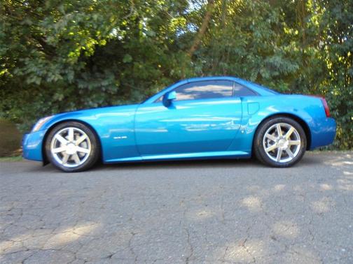 2008 Cadillac XLR Base