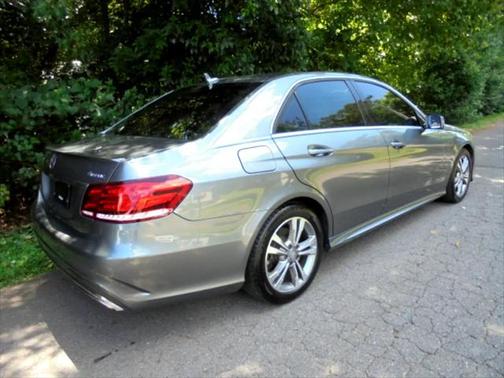 2016 Mercedes-Benz E-Class 4MATIC