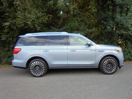 2019 Lincoln Navigator Black Label