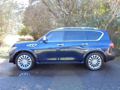 2017 INFINITI QX80 Base