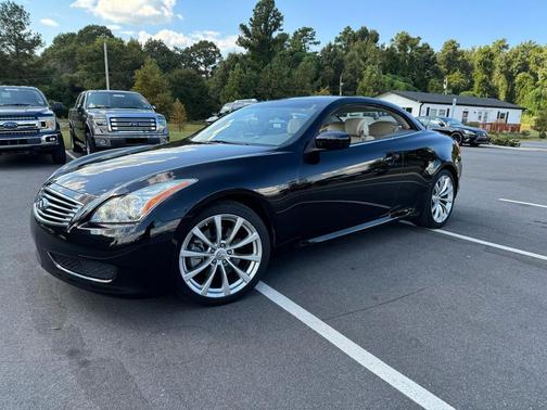 2010 INFINITI G37 Base