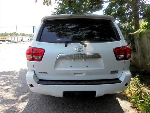 2008 Toyota Sequoia Platinum