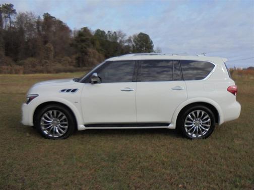 2015 INFINITI QX80 Base