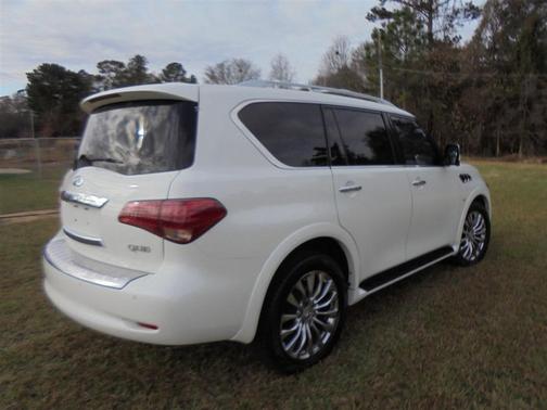 2015 INFINITI QX80 Base