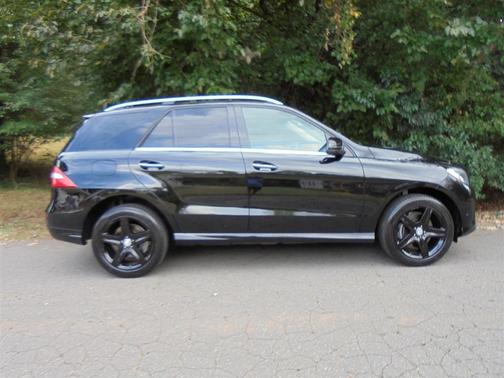 2015 Mercedes-Benz M-Class 4MATIC