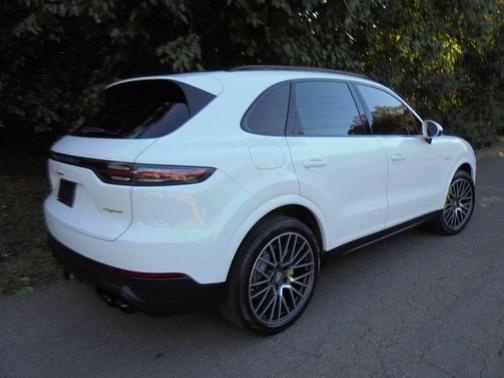 2019 Porsche Cayenne Cayenne