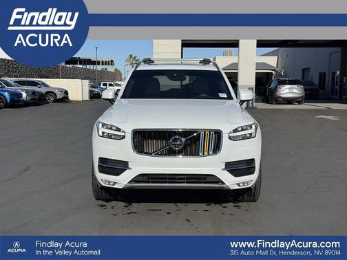 2018 Volvo XC90 T5 Momentum