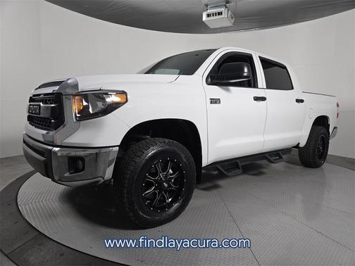 2015 Toyota Tundra SR5