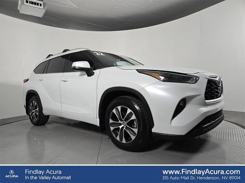 2022 Toyota Highlander XLE