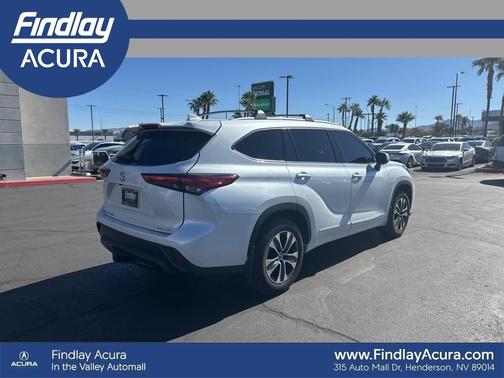 2022 Toyota Highlander XLE