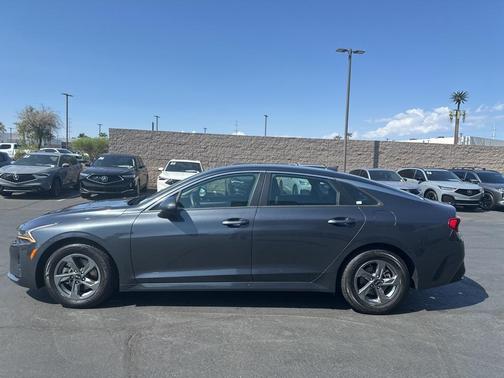 2021 Kia K5 LXS
