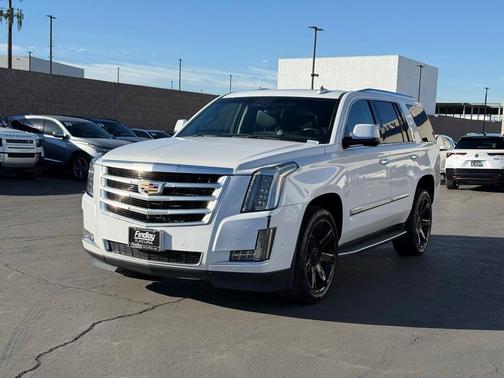 2017 Cadillac Escalade Luxury