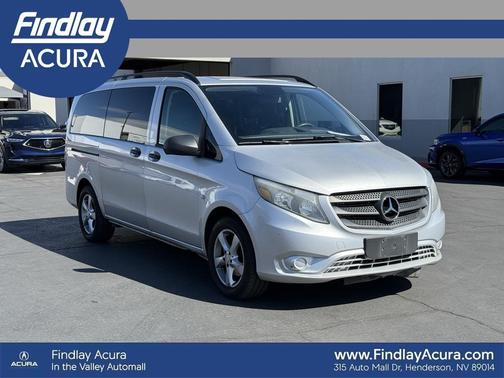 2016 Mercedes-Benz Metris Base