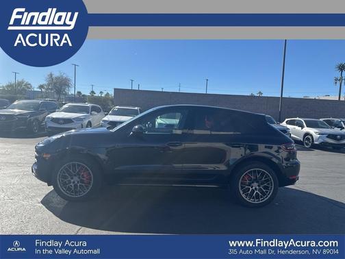 2017 Porsche Macan Turbo