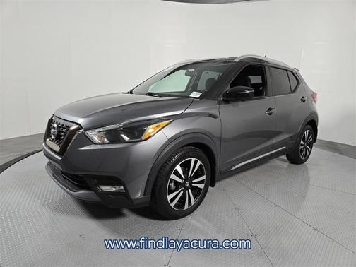 2020 Nissan Kicks SR
