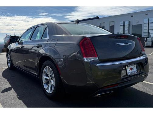 2016 Chrysler 300 Anniversary Edition