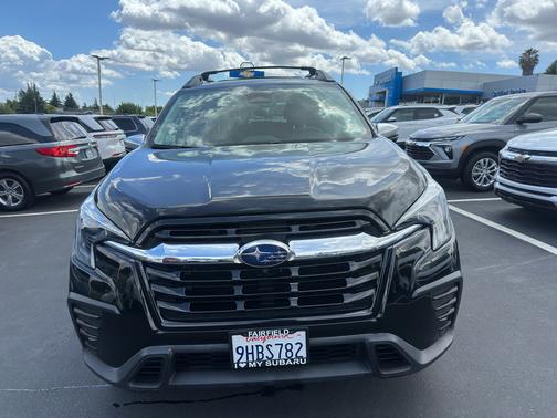 Crystal Black Silica 2023 Subaru Ascent Limited
