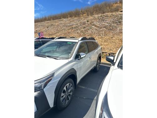 2025 Subaru Outback Touring