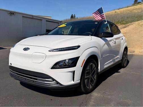 Lunar White 2022 Hyundai KONA EV SEL
