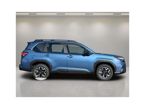 2025 Subaru Forester Base