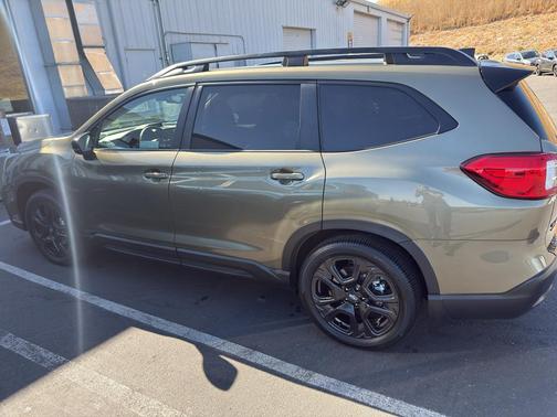 2025 Subaru Ascent Onyx Edition Touring