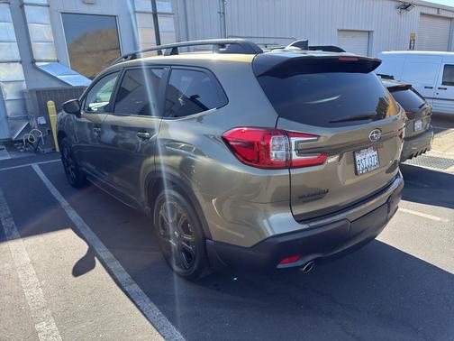 2025 Subaru Ascent Onyx Edition Touring