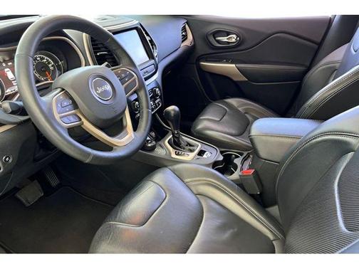 Granite Crystal Clearcoat Metallic 2017 Jeep Cherokee Limited