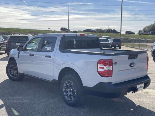 Space White Metallic 2026 Ford Maverick XLT