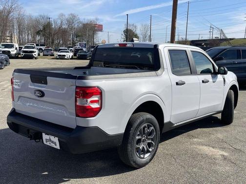 Space White Metallic 2026 Ford Maverick XLT