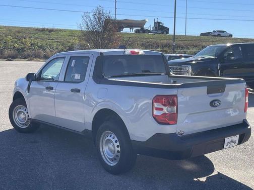 Space White Metallic 2026 Ford Maverick XL