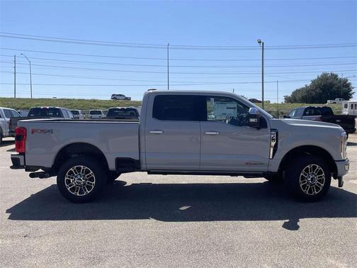 2025 Ford F-350 Platinum