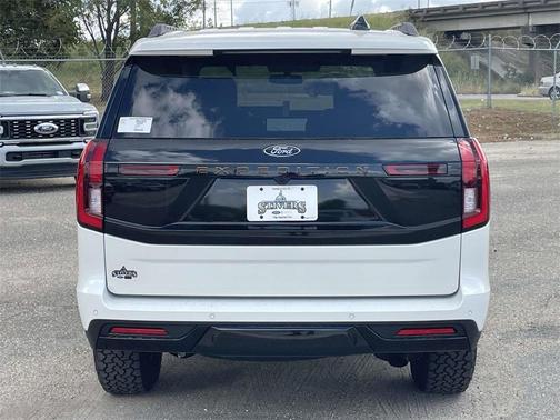 2025 Ford Expedition Tremor