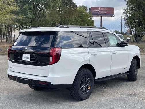 2025 Ford Expedition Tremor